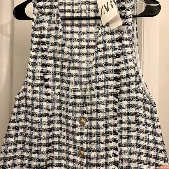 ZARA TEXTURED DRESS. NWT! NEVER WORN - Picture 3 of 4